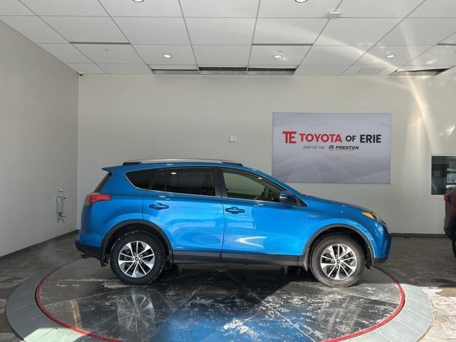 used 2018 Toyota RAV4 Hybrid car, priced at $20,550