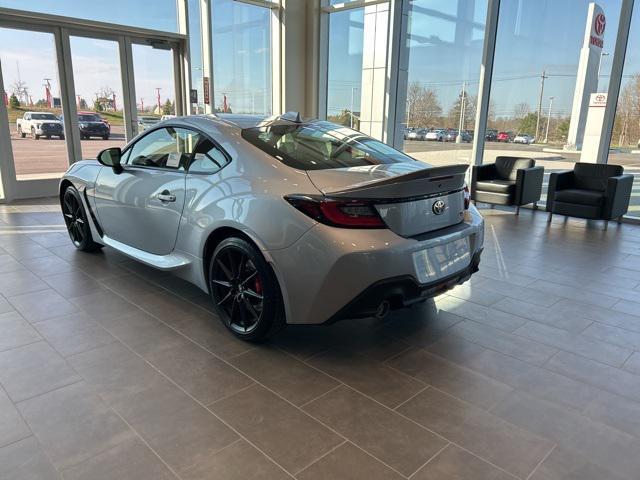 new 2025 Toyota GR86 car, priced at $35,108
