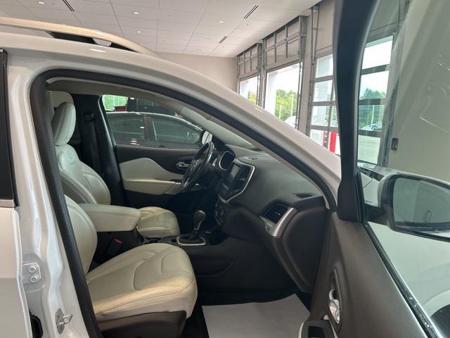 used 2016 Jeep Cherokee car, priced at $14,990