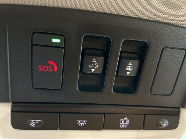 used 2022 Nissan Rogue car, priced at $29,990