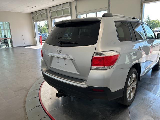 used 2013 Toyota Highlander car, priced at $14,990