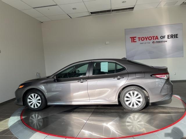 used 2018 Toyota Camry Hybrid car, priced at $16,990