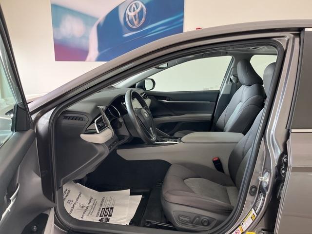 used 2018 Toyota Camry Hybrid car, priced at $16,990