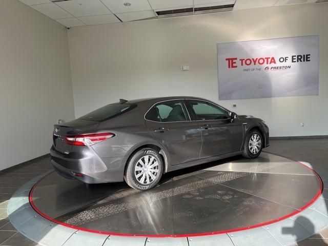 used 2018 Toyota Camry Hybrid car, priced at $16,990