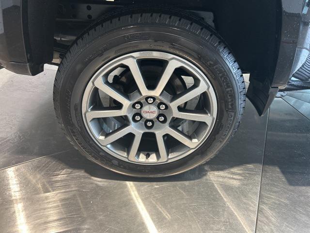 used 2022 GMC Canyon car, priced at $33,990