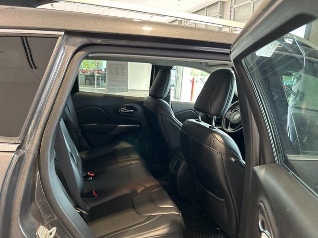 used 2020 Jeep Cherokee car, priced at $15,990