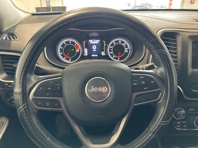 used 2020 Jeep Cherokee car, priced at $15,990