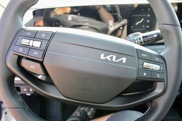 new 2025 Kia K4 car, priced at $21,696