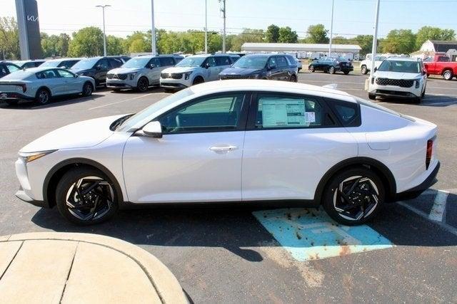 new 2025 Kia K4 car, priced at $21,696