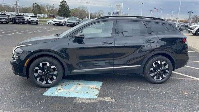 new 2024 Kia Sportage Plug-In Hybrid car, priced at $35,624