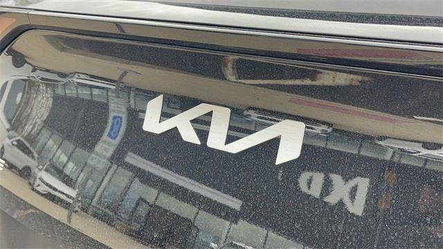 new 2024 Kia Sportage Plug-In Hybrid car, priced at $35,624