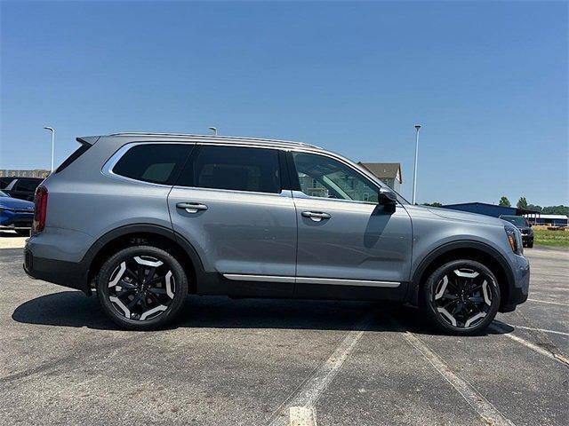 new 2025 Kia Telluride car, priced at $41,883
