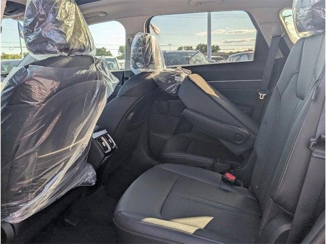 new 2025 Kia Sorento car, priced at $38,363
