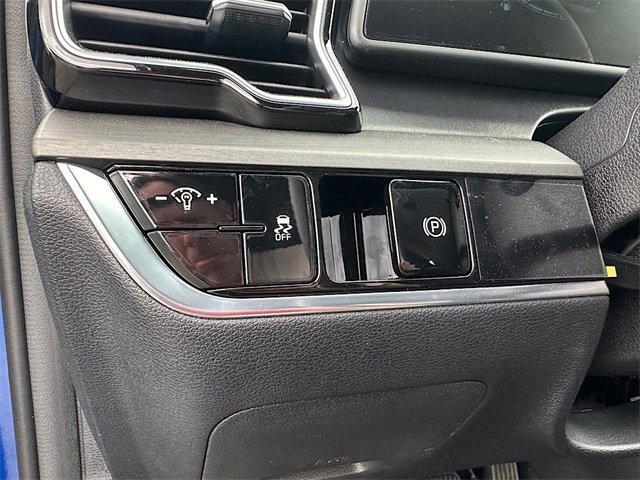 new 2025 Kia Sportage car, priced at $33,195