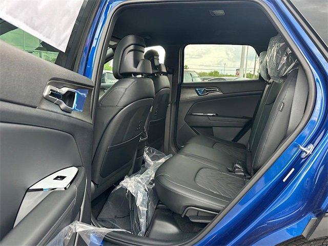 new 2025 Kia Sportage car, priced at $33,195