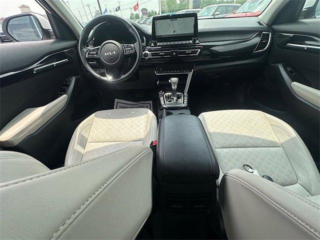 used 2023 Kia Seltos car, priced at $22,717