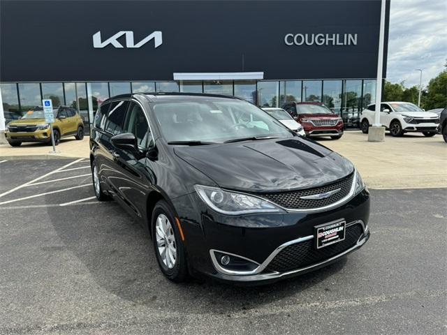 used 2019 Chrysler Pacifica car, priced at $20,420