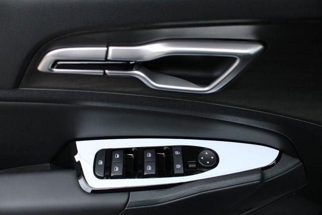 new 2025 Kia Sportage car, priced at $31,121