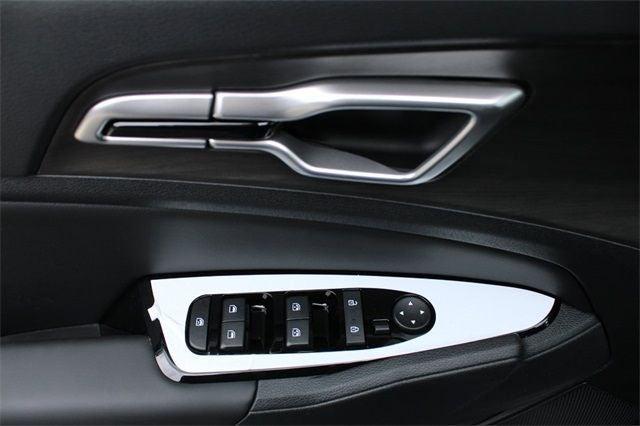 new 2025 Kia Sportage car, priced at $30,621