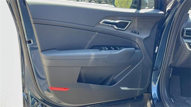 new 2024 Kia Sportage Plug-In Hybrid car, priced at $44,114