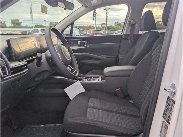 new 2025 Kia Sorento car, priced at $29,054