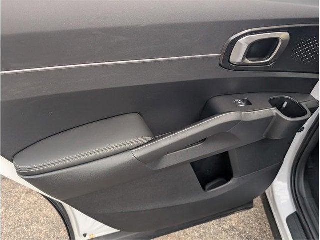 new 2025 Kia Sorento car, priced at $29,054