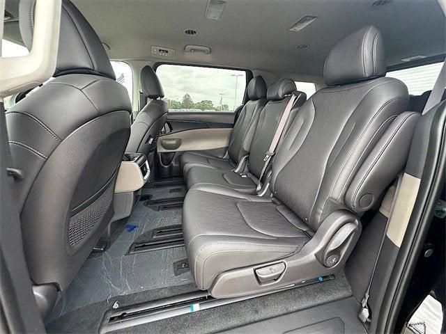 new 2026 Kia Carnival Hybrid car, priced at $40,412