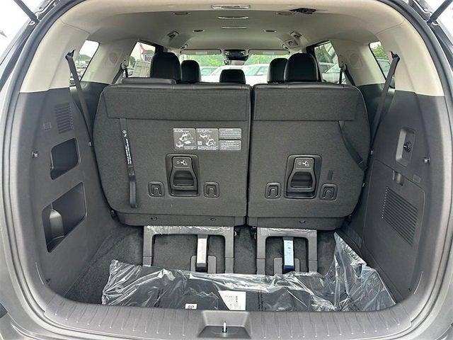 new 2026 Kia Carnival Hybrid car, priced at $40,412