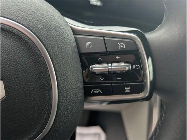 used 2024 Kia Carnival car, priced at $41,487