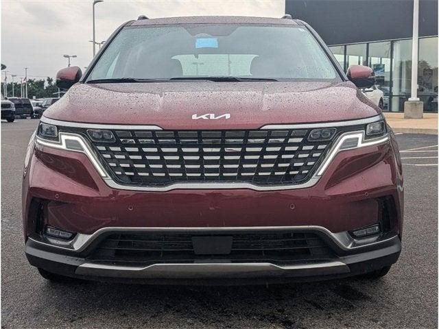 used 2024 Kia Carnival car, priced at $41,487