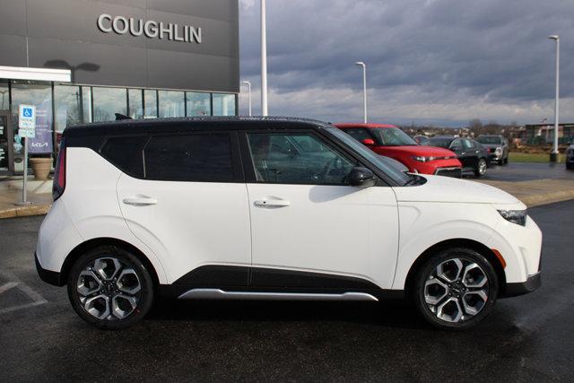 new 2025 Kia Soul car, priced at $24,924