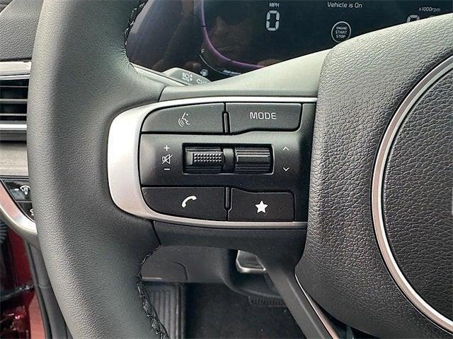 new 2025 Kia Sportage car, priced at $33,107