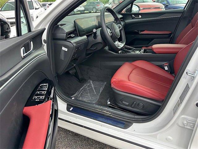 new 2025 Kia K5 car, priced at $31,410