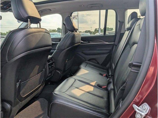 used 2024 Jeep Grand Cherokee car, priced at $38,465