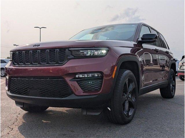 used 2024 Jeep Grand Cherokee car, priced at $38,465