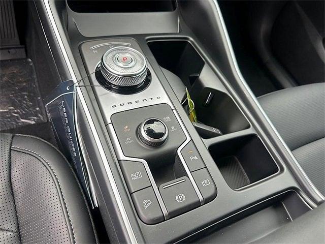 new 2025 Kia Sorento Hybrid car, priced at $38,316