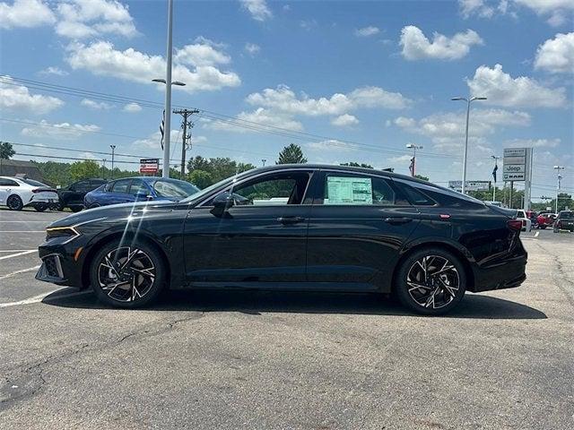 new 2025 Kia K5 car, priced at $30,650