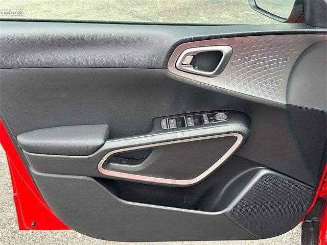 new 2025 Kia Soul car, priced at $23,414