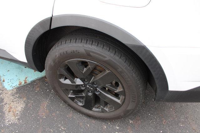 used 2021 Kia Sorento car, priced at $24,584