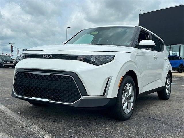 new 2025 Kia Soul car, priced at $23,977