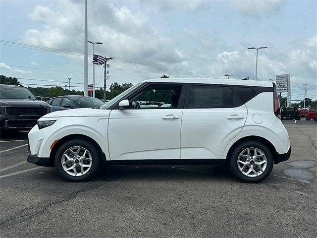 new 2025 Kia Soul car, priced at $23,977