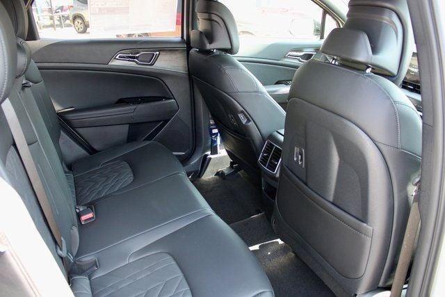 new 2024 Kia Sportage Plug-In Hybrid car, priced at $35,991