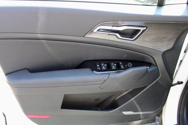 new 2024 Kia Sportage Plug-In Hybrid car, priced at $35,991