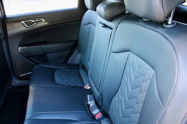new 2024 Kia Sportage Plug-In Hybrid car, priced at $37,677