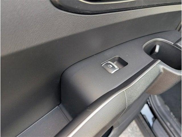 new 2025 Kia Sorento car, priced at $34,479