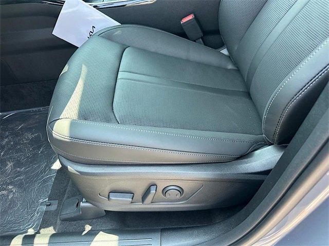 new 2025 Kia Sorento car, priced at $43,504