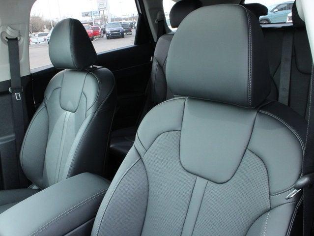 new 2025 Kia Sorento car, priced at $32,635