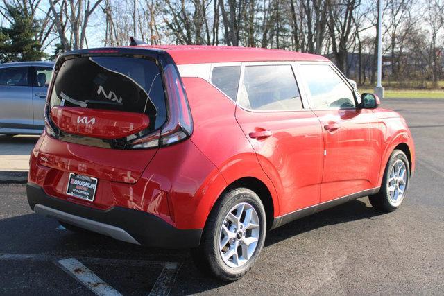 new 2025 Kia Soul car, priced at $20,024