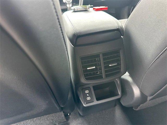 new 2025 Kia Seltos car, priced at $28,122