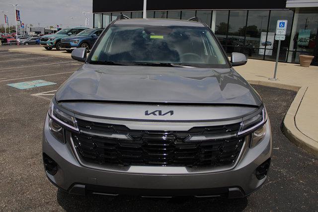 new 2025 Kia Seltos car, priced at $30,190